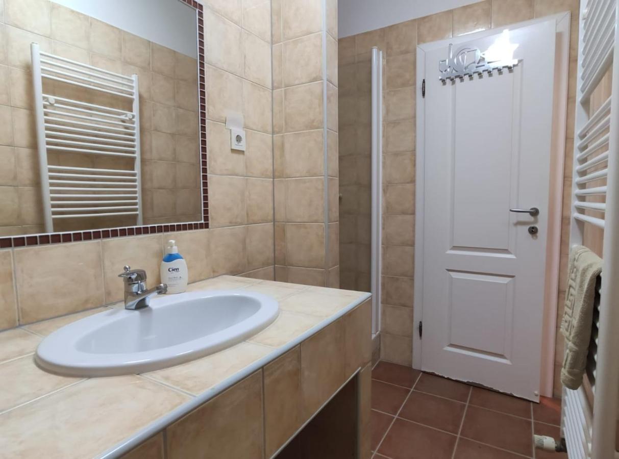 Ivana 2 Apartment